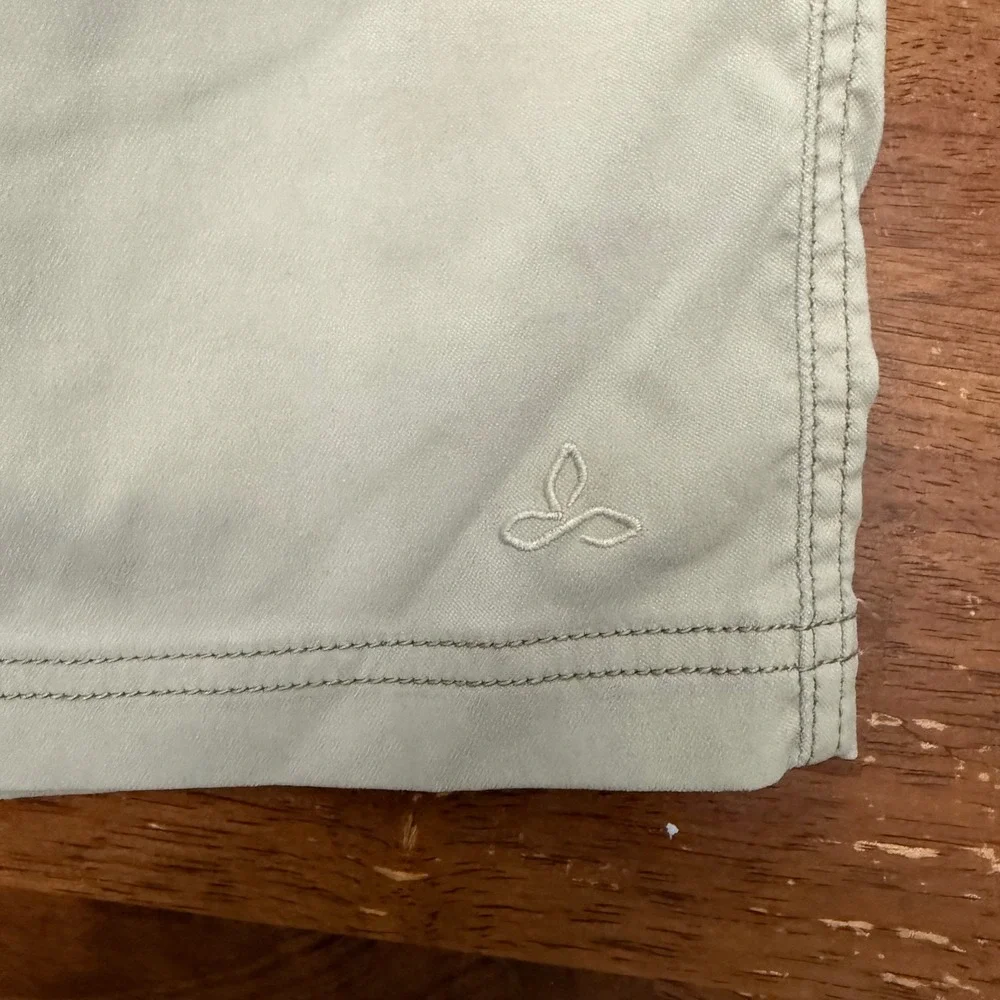 prAna Brion Shorts Mens 34 Gray Hiking Outdoor Stretch Zion M3BRIO113 9 Inseam